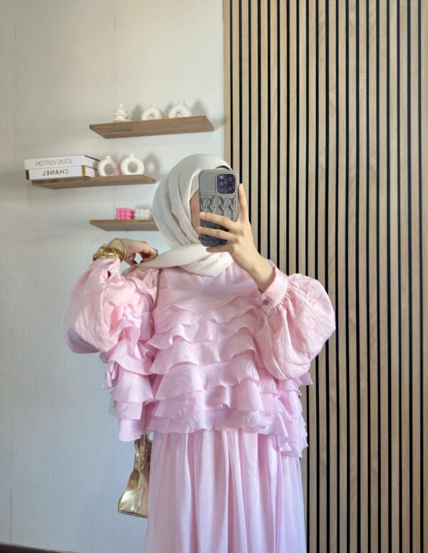 Pembe Fırfırlı Etekli Takım